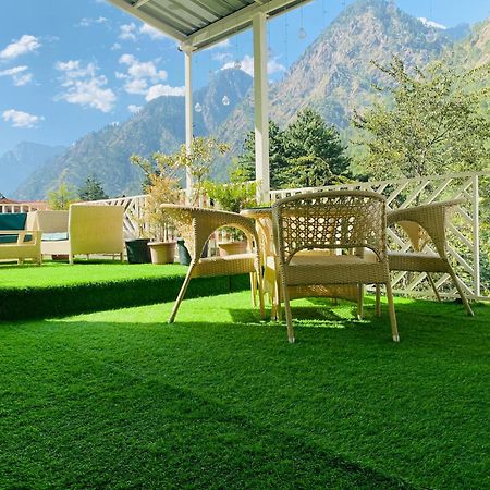 Royal Castle Hotel Kasol Exterior foto