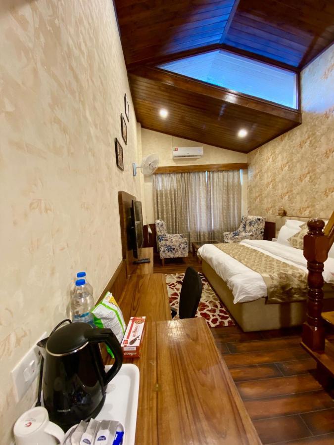 Royal Castle Hotel Kasol Exterior foto
