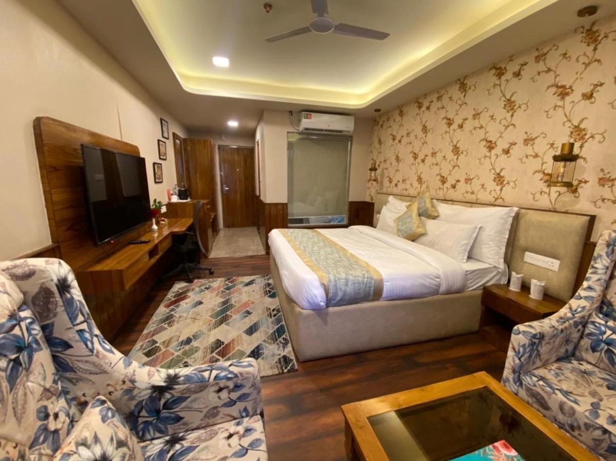 Royal Castle Hotel Kasol Exterior foto