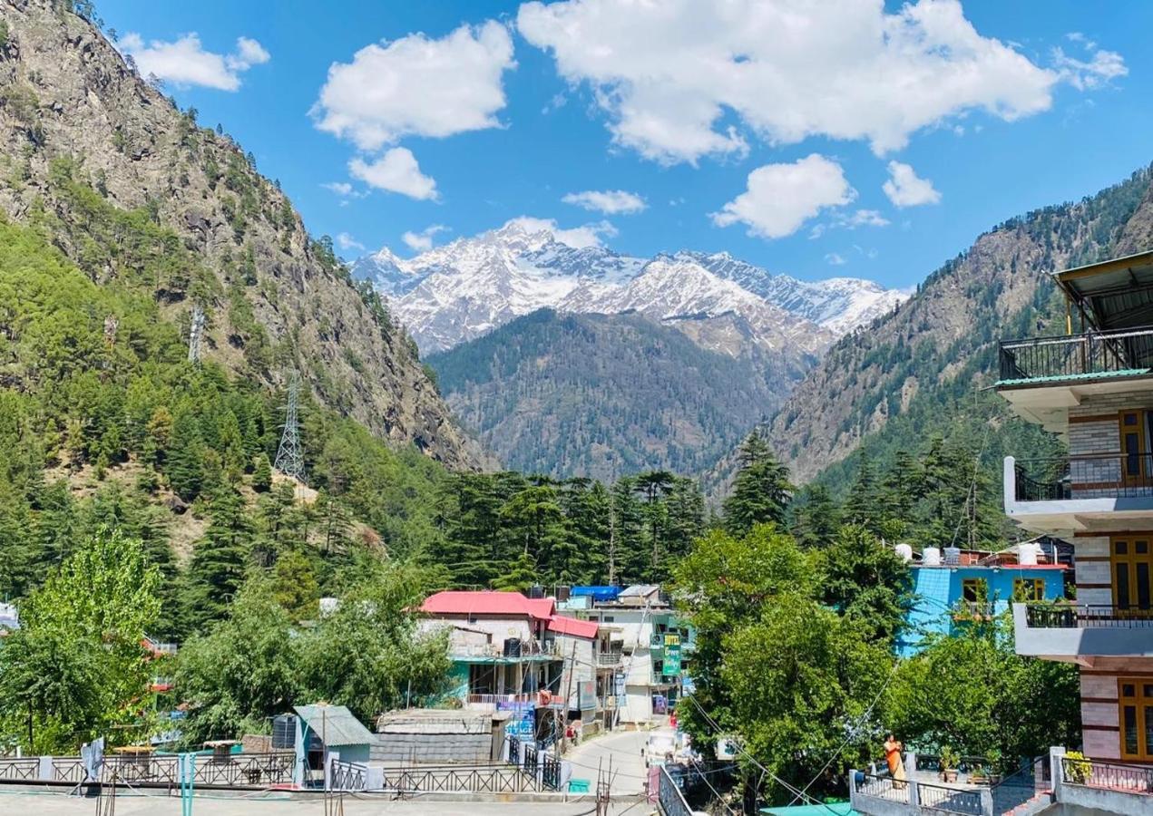 Royal Castle Hotel Kasol Exterior foto