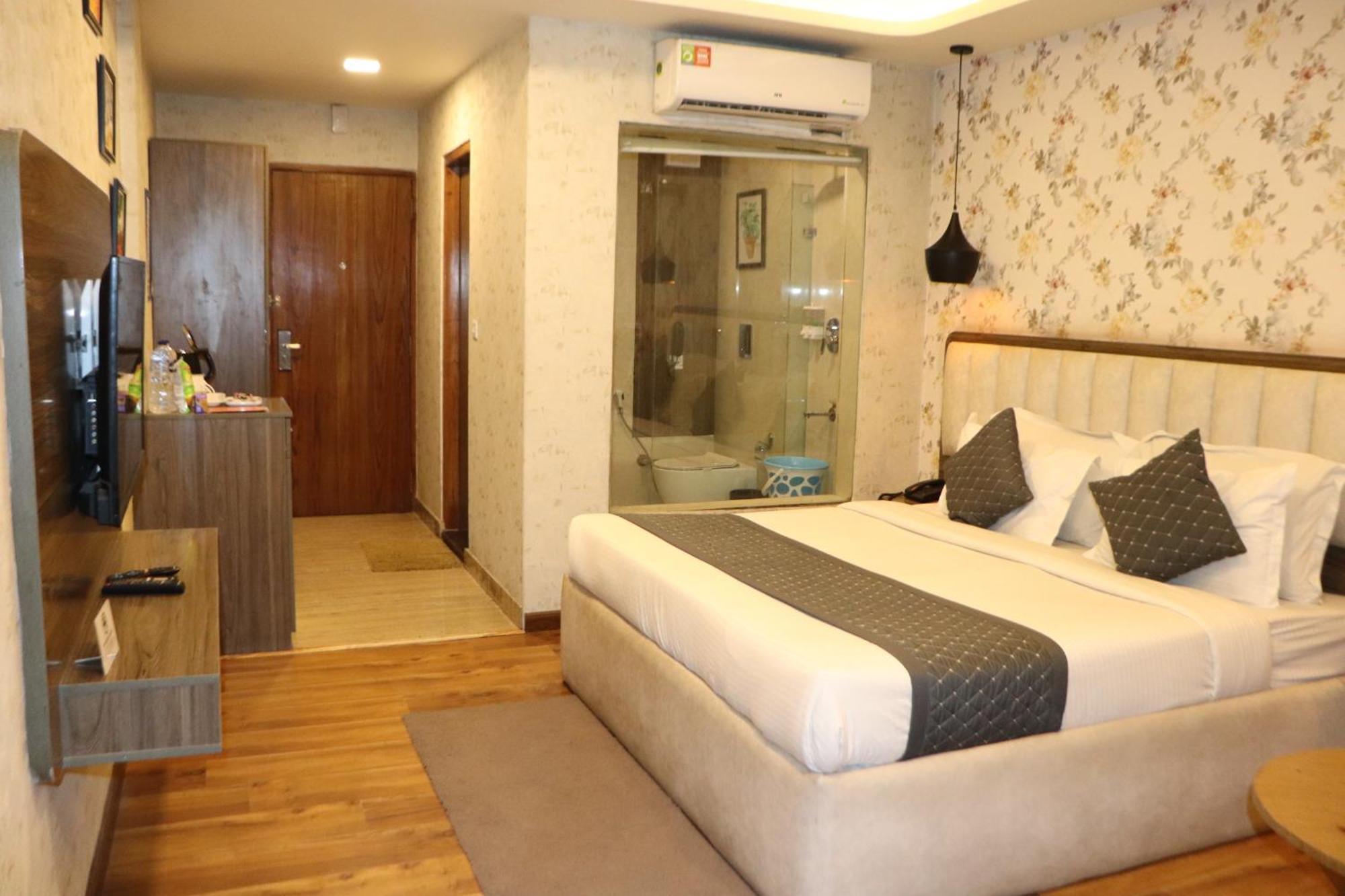 Royal Castle Hotel Kasol Exterior foto